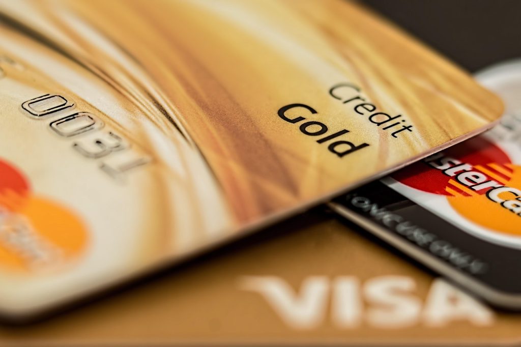 Credit card refinancing illustration